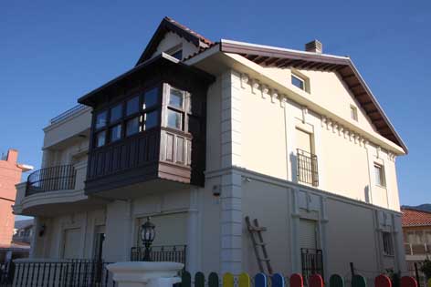 Trk hamam elektrik kablolu stma ve merkezi vakum sprge
